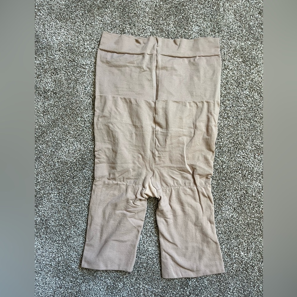 SPANX Short Maternity Support Tights in Nude - Picture 3 of 4
